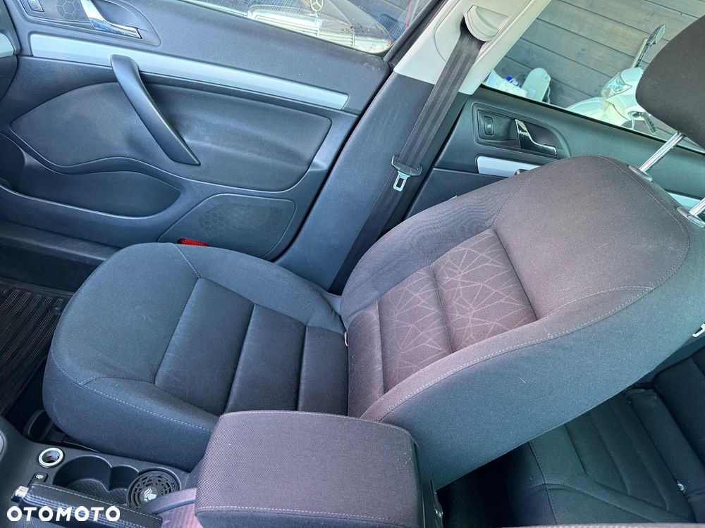 Skoda Octavia 1.8 TSI Family Plus - 6