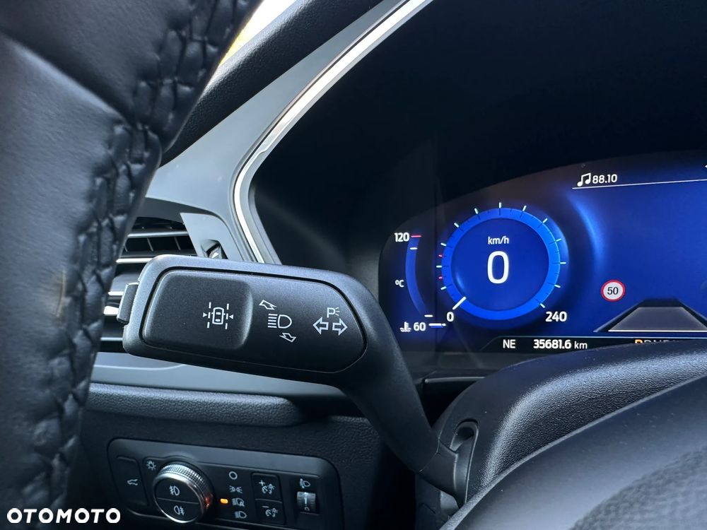 Ford Kuga 1.5 EcoBlue TITANIUM - 15