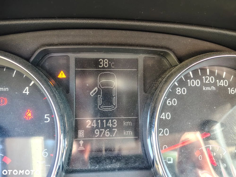 Nissan Qashqai 1.6 DCi Visia EU6 - 15