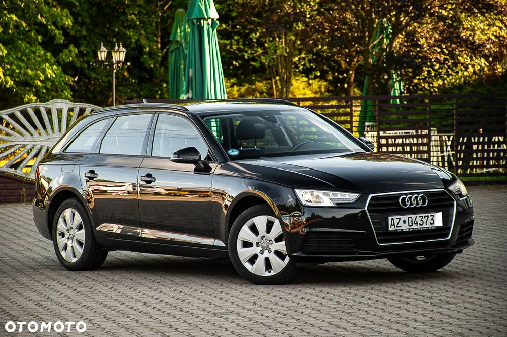 Audi A4 Avant 2.0 TDI - 10