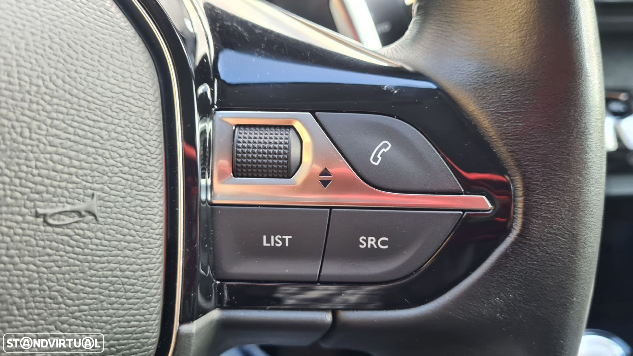 Peugeot 3008 1.5 BlueHDi Allure EAT8 - 16
