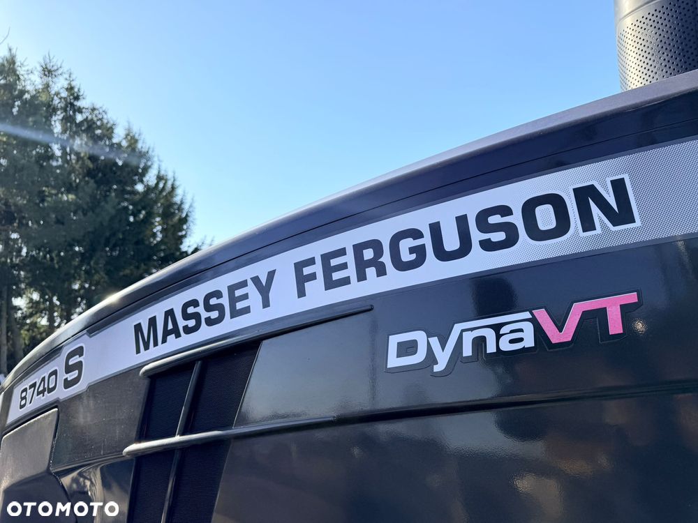 Massey Ferguson 8740 S - 18