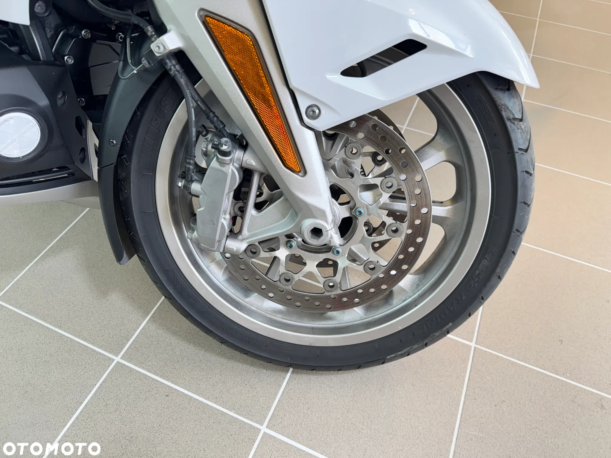 Honda GL - 32