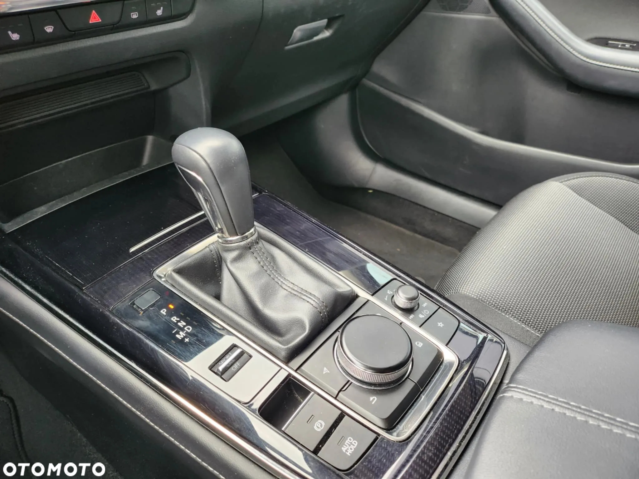 Mazda CX-30 - 13
