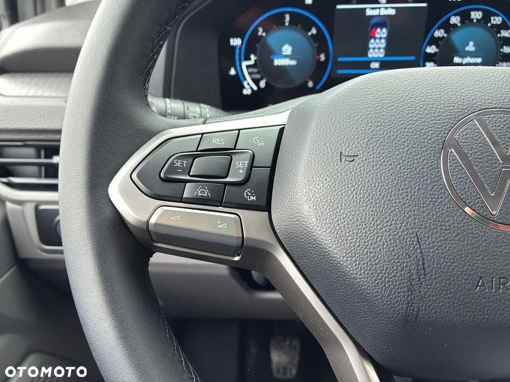 Volkswagen Caravelle - 22