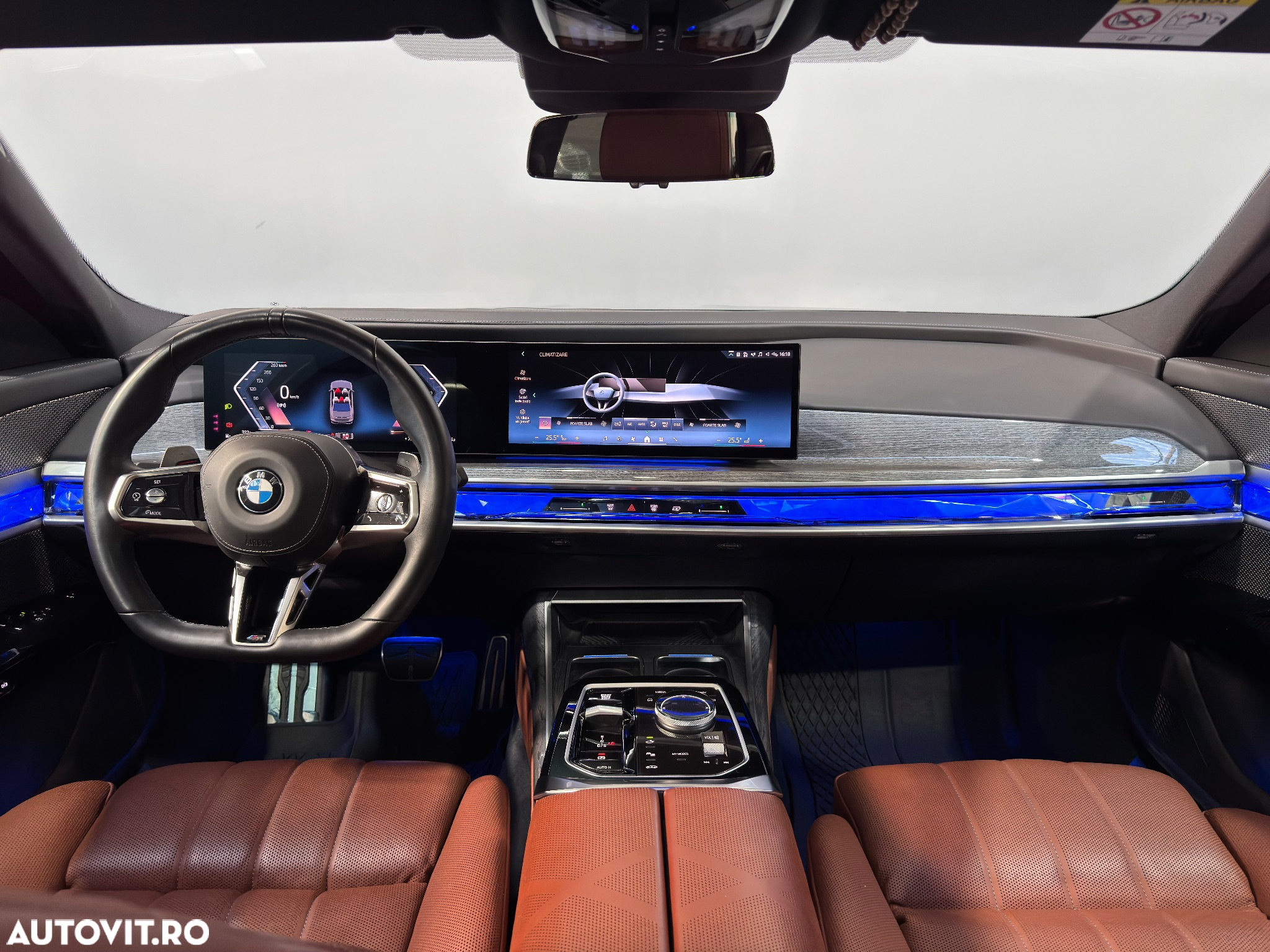 BMW Seria 7 740d xDrive MHEV - 17