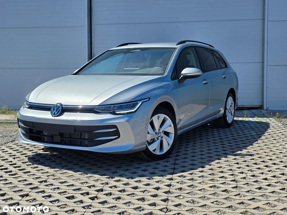 Volkswagen Golf 1.5 eTSI mHEV Life Plus DSG - 4