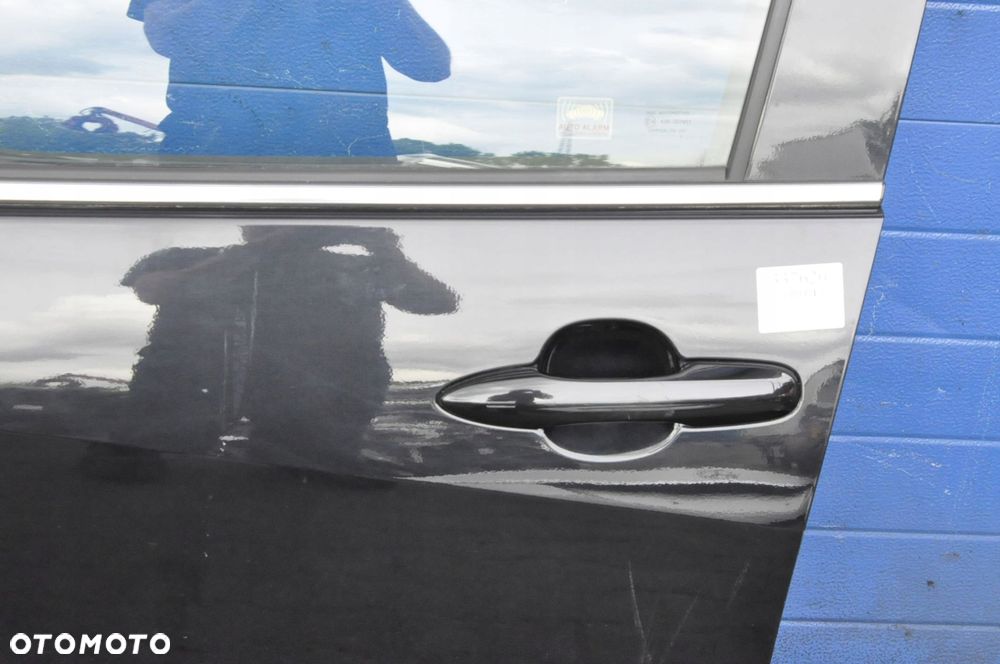 TOYOTA YARIS IV DRZWI LEWY PRZÓD LEWE PRZEDNIE 1G3 - 3
