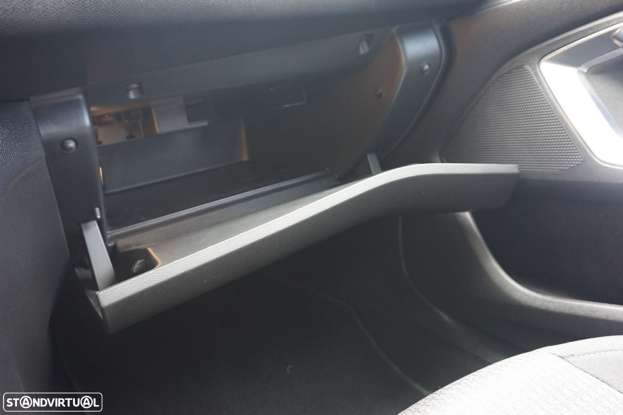 Peugeot 308 1.2 PureTech Style - 9