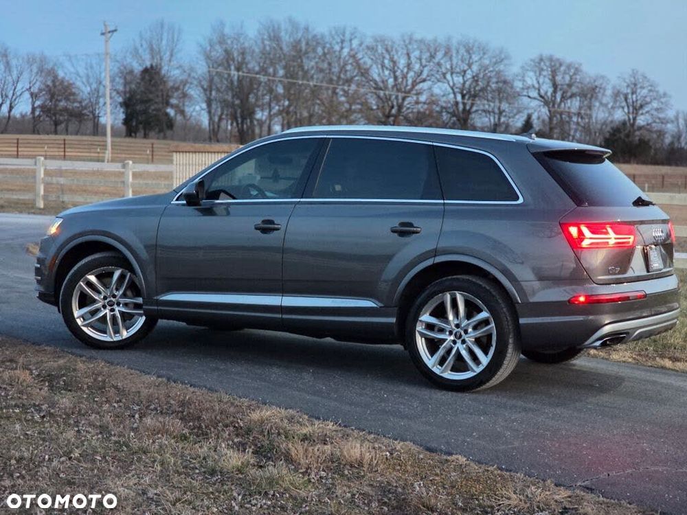 Audi Q7 - 2