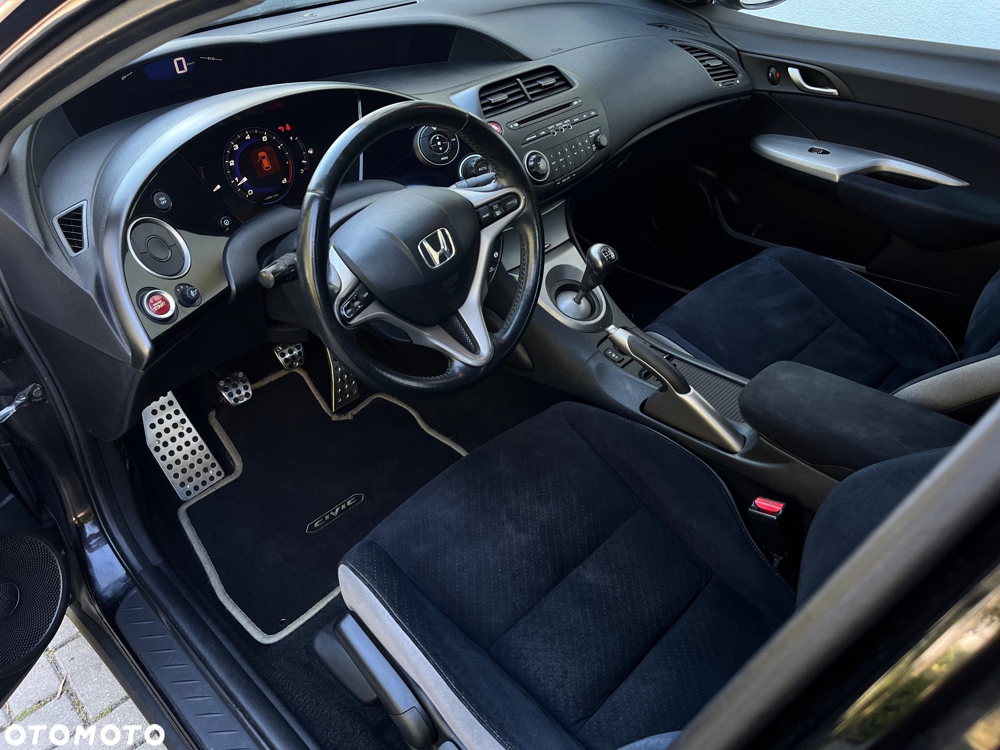 Honda Civic 1.8 Comfort - 10