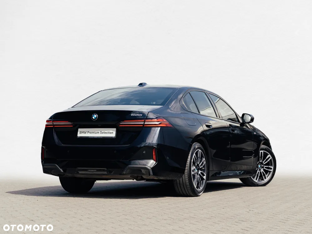 BMW Seria 5 520i - 3