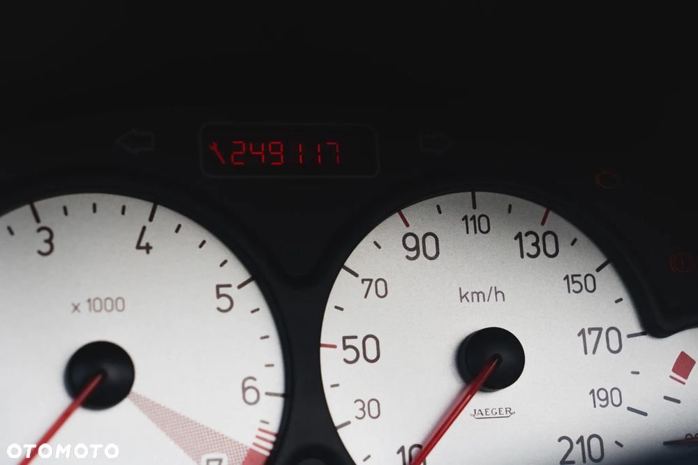 Peugeot 206 CC 1.6 Euro3 - 4