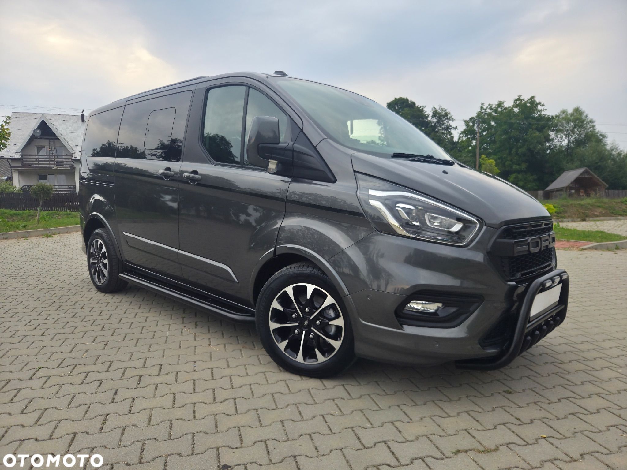 Ford Tourneo Custom 320 L1H1 VA MH Trend - 1
