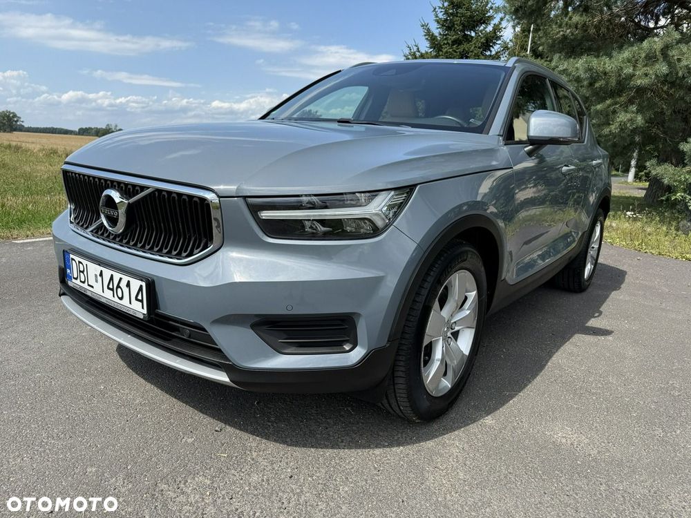 Volvo XC 40 D4 AWD Momentum Pro - 22