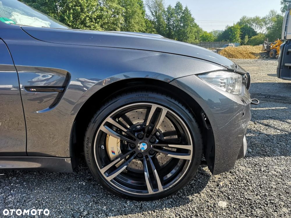 BMW M4 - 22