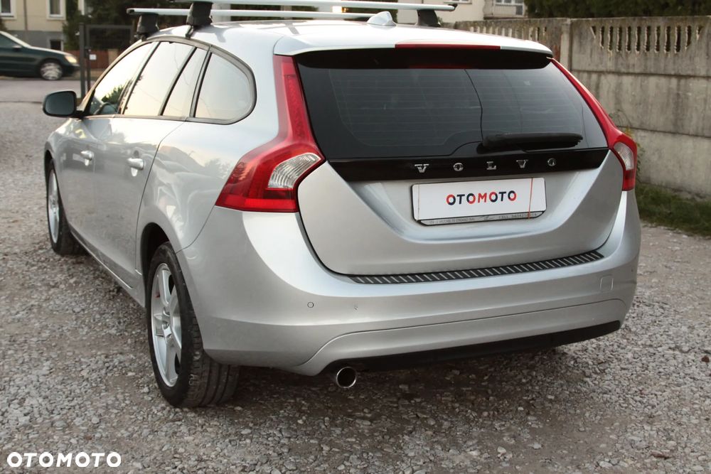 Volvo V60 D3 Business Edition - 11
