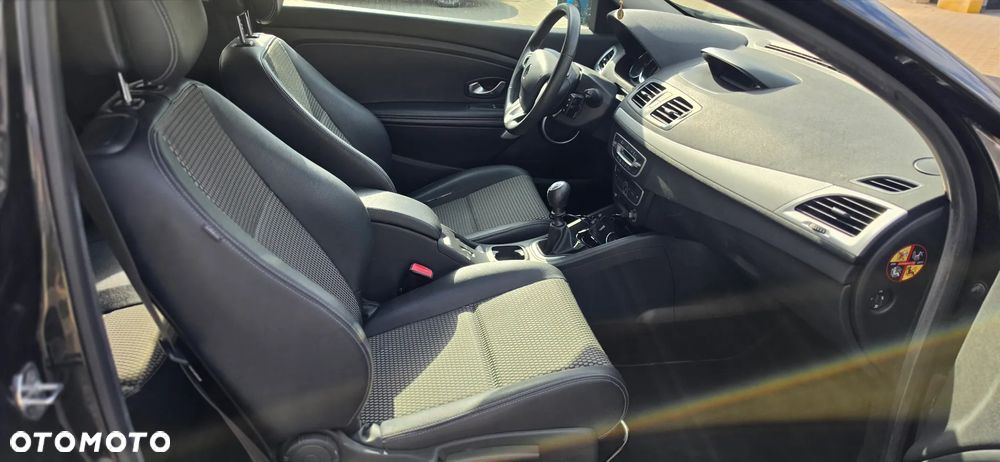 Renault Megane 1.6 16V Dynamique - 8