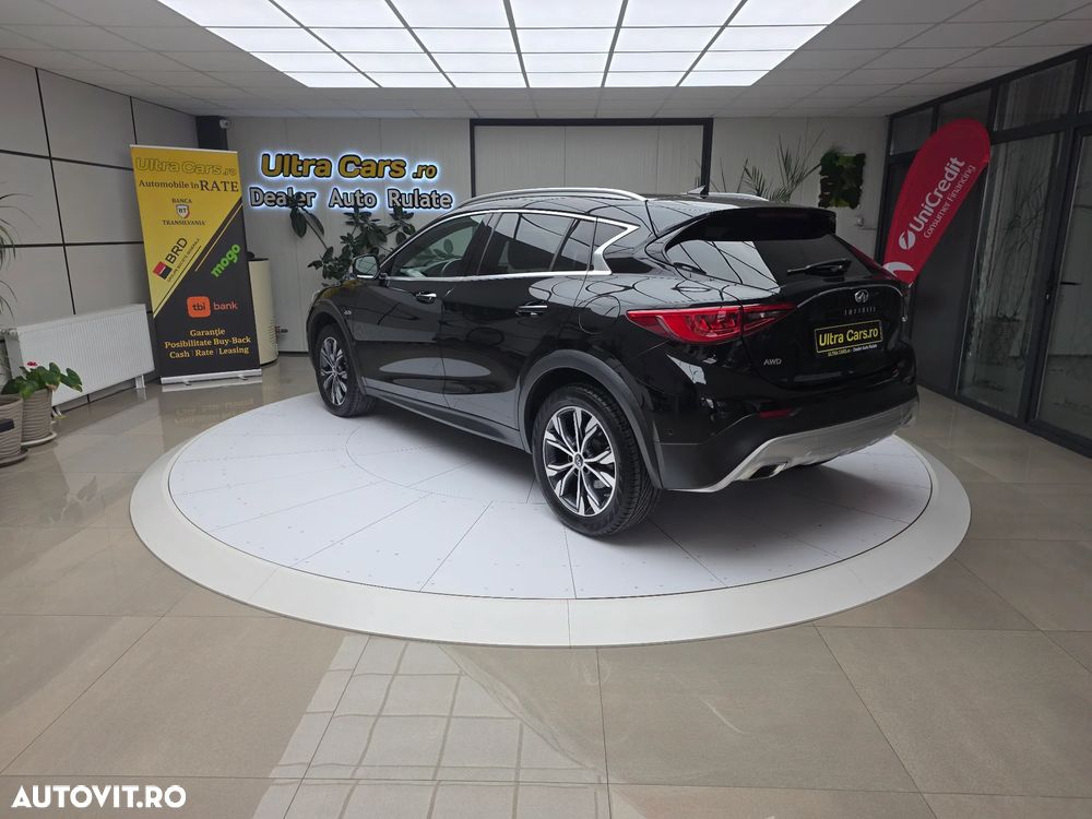 Infiniti QX30 - 3