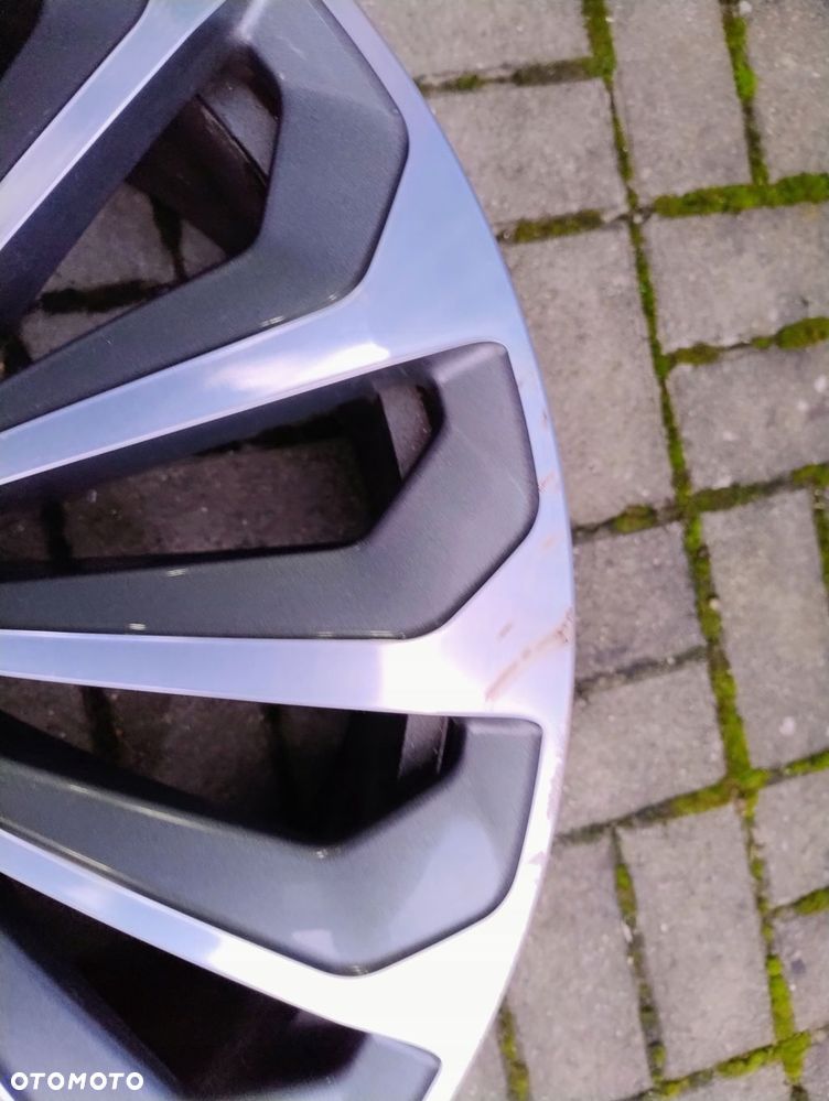 felga 9,5j 21 et36 audi e-tron 4ke 4ke601025g - 5