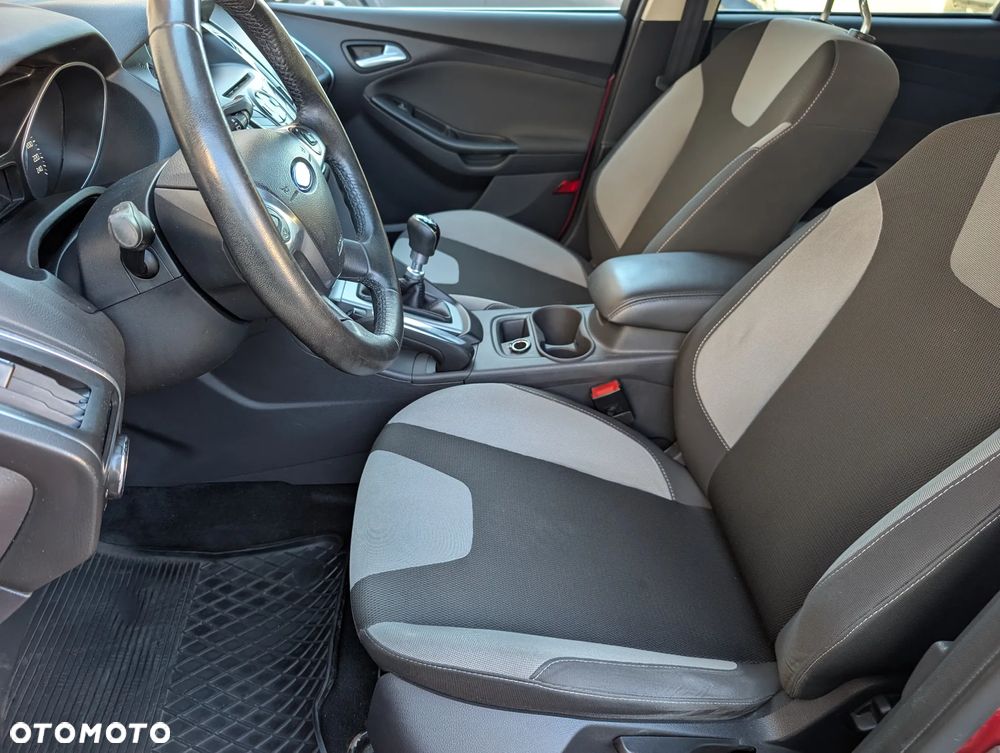 Ford Focus 1.0 EcoBoost Trend Sport - 18