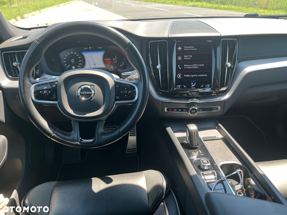 Volvo XC 60 T8 Plug-In Hybrid AWD Polestar Engineered - 28