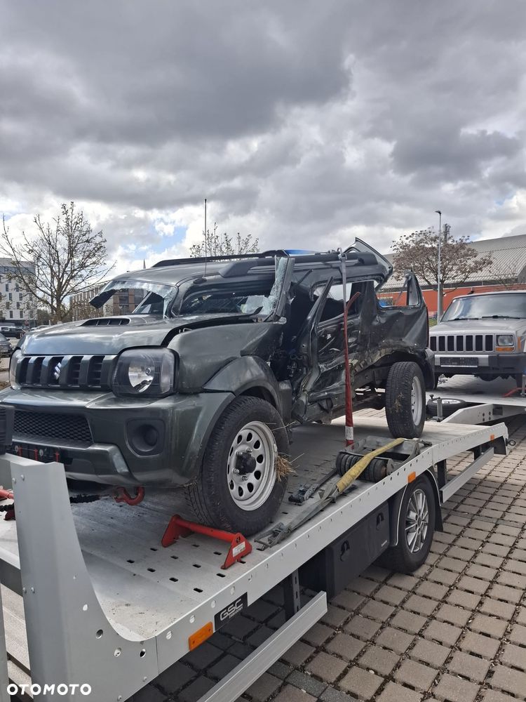 Suzuki Jimny Club - 1