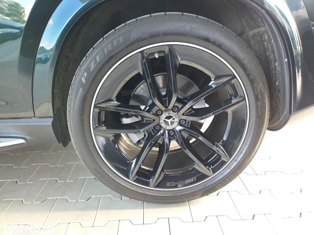 Mercedes-Benz GLE - 19