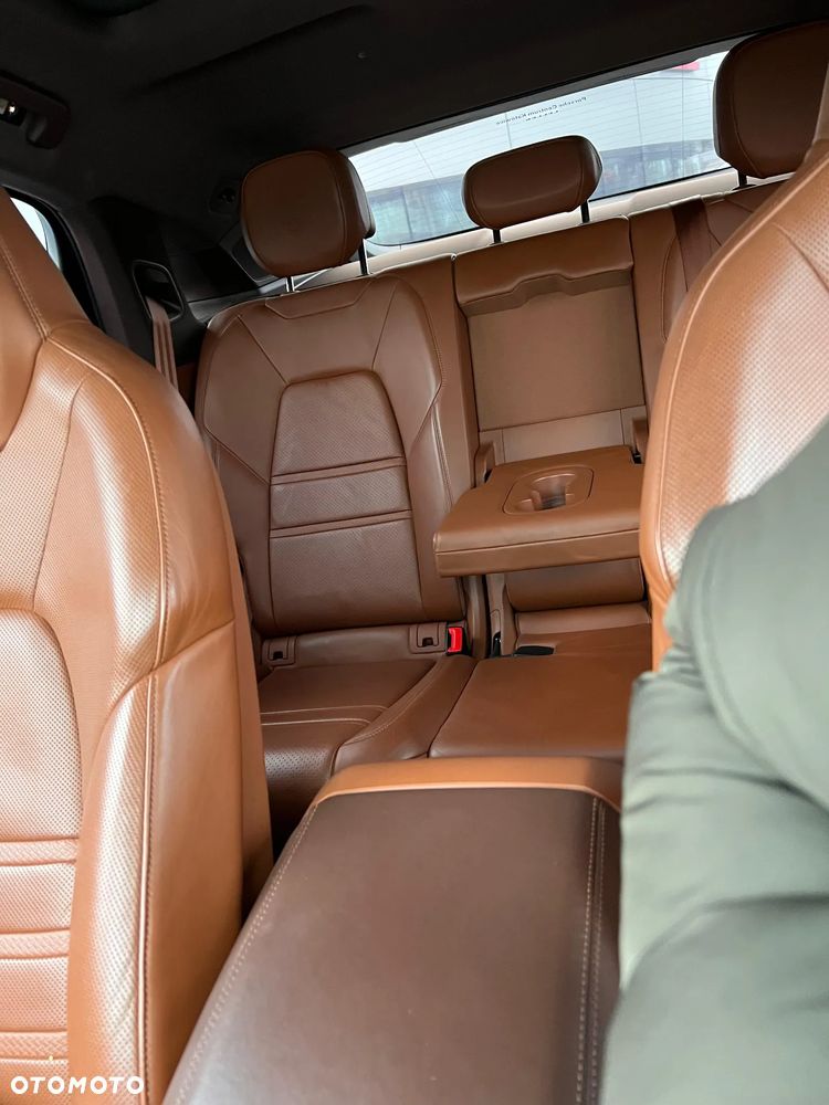 Porsche Cayenne E-Hybrid - 26