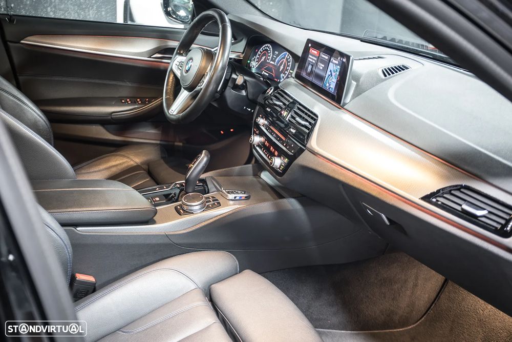 BMW 530 e iPerformance Pack M - 11