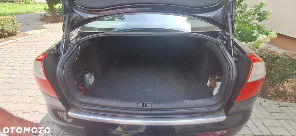 Audi A4 Limousine 2 - 6
