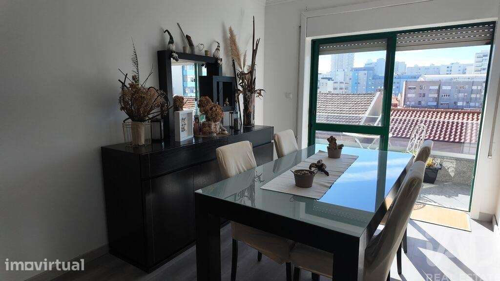 Apartamento T2 em Aver-o-Mar, Amorim e Terroso de 68 m2 - Grande imagem: 4/34