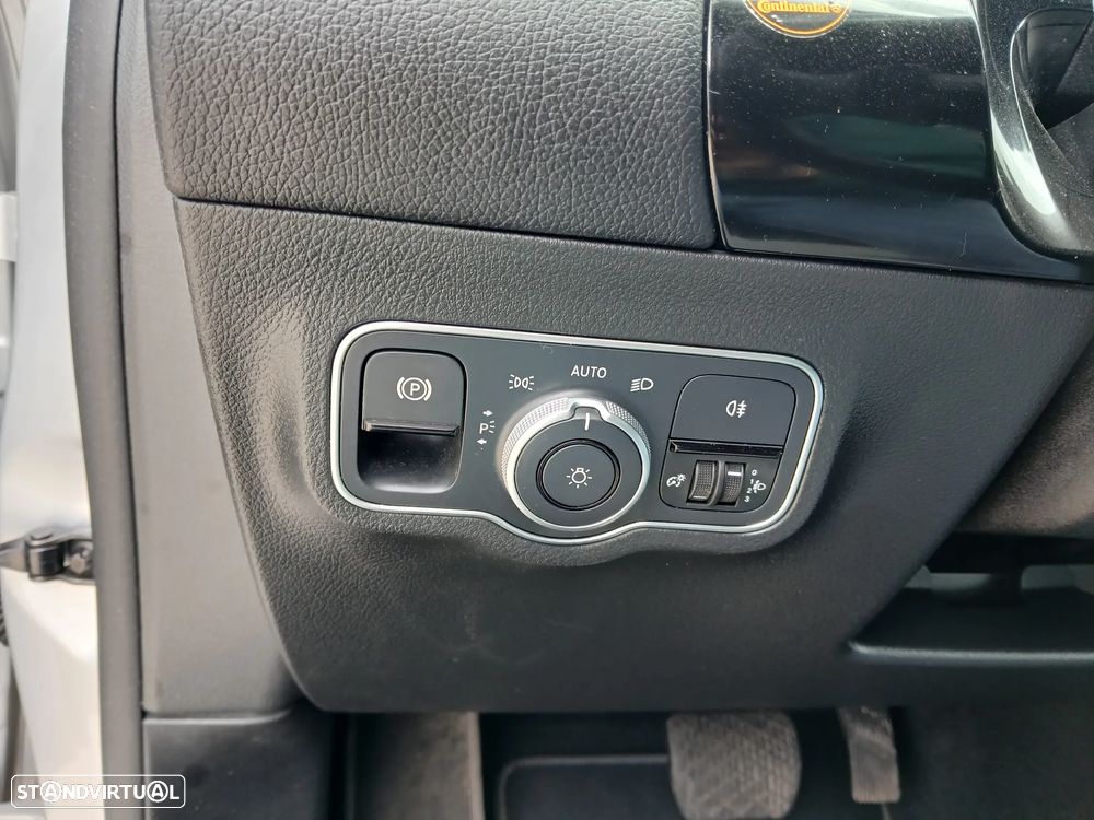Mercedes-Benz GLA 250 e 8G-DCT - 18