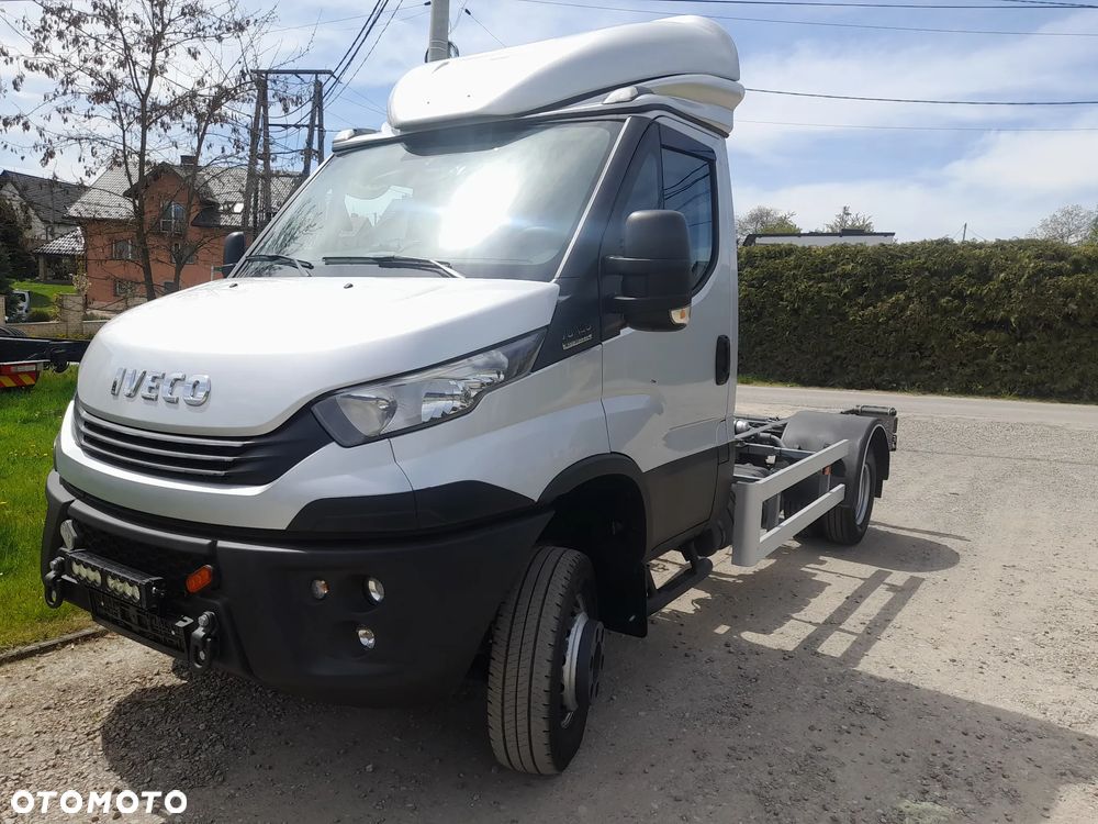 Iveco DAILY 4x4!!!! 180 koni 70s18 70c18 dmc BLOKADY MOSTÓW// REDUKTOR// Himatic - automat // RAMA do zabudowy, WYWROTKA,kiper Dzwig HDS, Śmieciarka, Hakowice, Asenizacyjny, KAMPER Off road, podnośnik koszowy... JEDYNY W POLSCE!! - 2