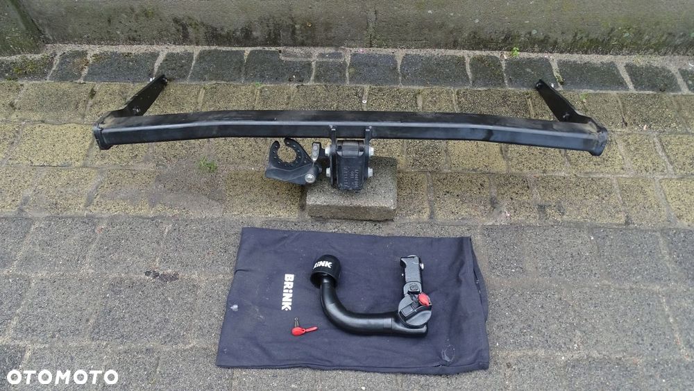 SKODA OCTAVIA III 5E5 H/B - hak holowniczy BRINK - 1