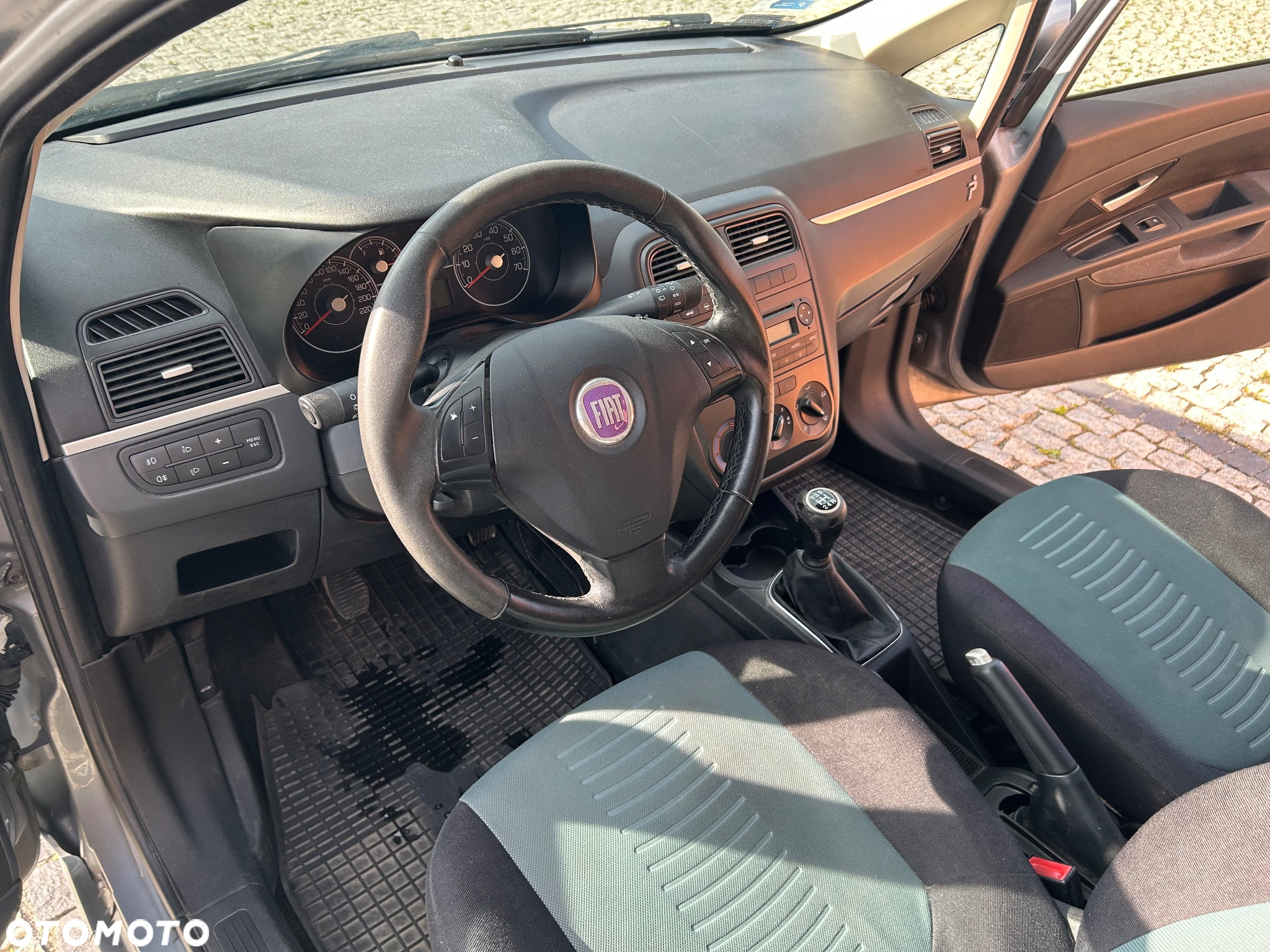 Fiat Punto - 15