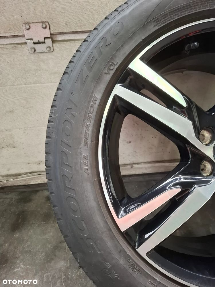Volvo Felgi z oponami 235/55 R19 31423931 - 10