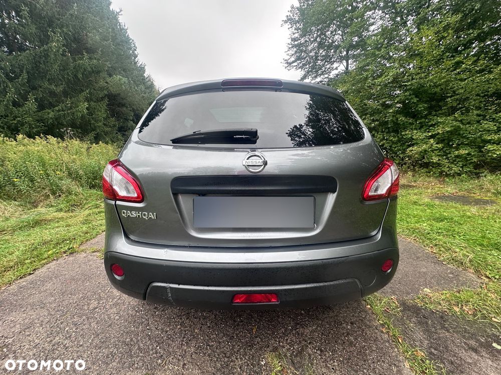 Nissan Qashqai - 2