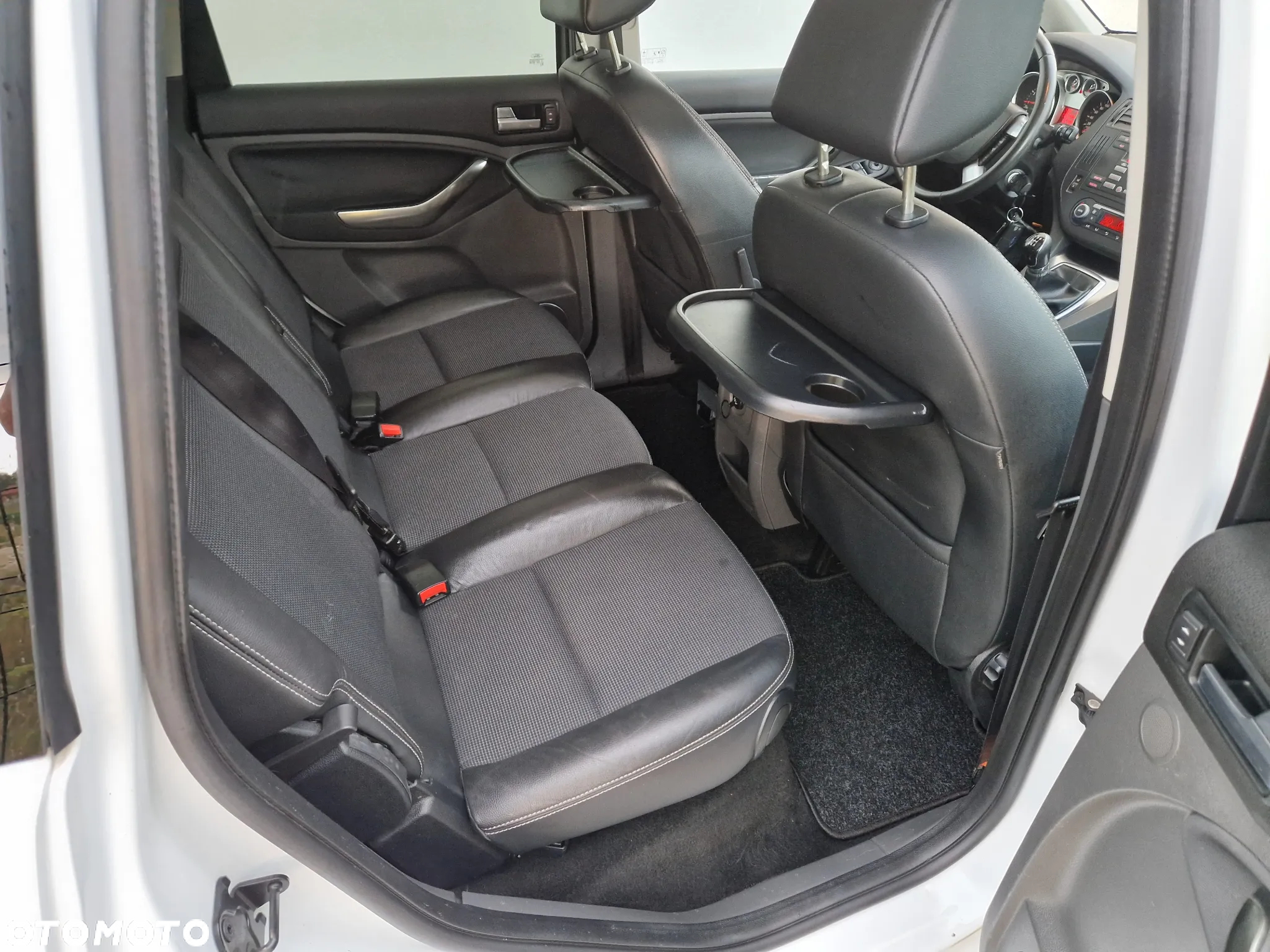 Ford C-MAX 1.8 Titanium - 18