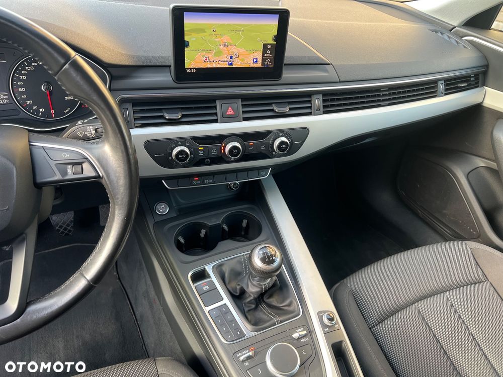 Audi A4 Avant 2.0 TDI DPF Ambiente - 15