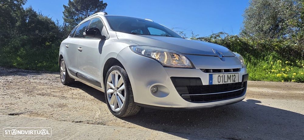 Renault Mégane Sport Tourer 1.5 dCi Dynamique S EDC - 4