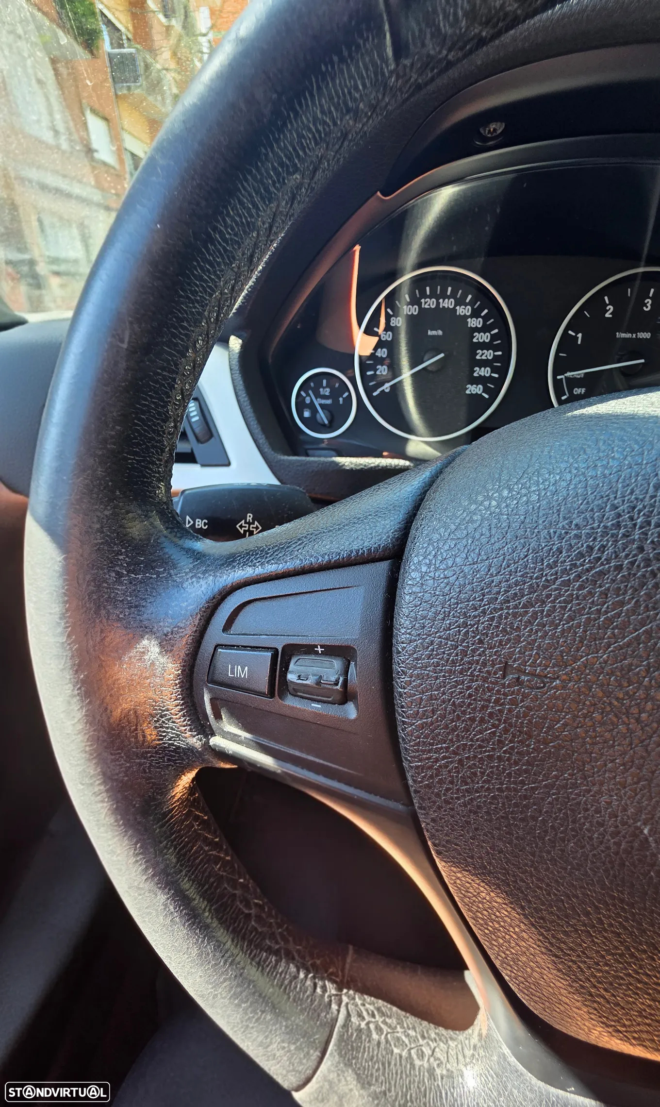 BMW 318 d Touring Advantage Auto - 4