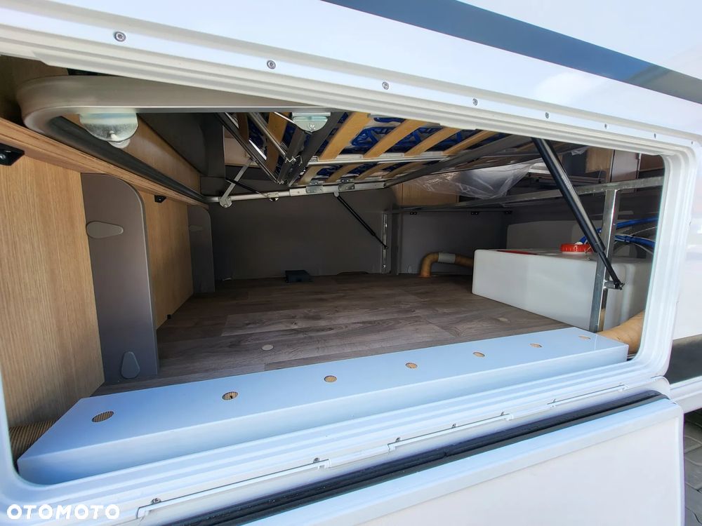 LMC Videro 580 D - 27