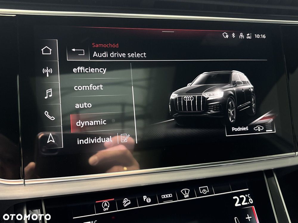 Audi Q7 - 25