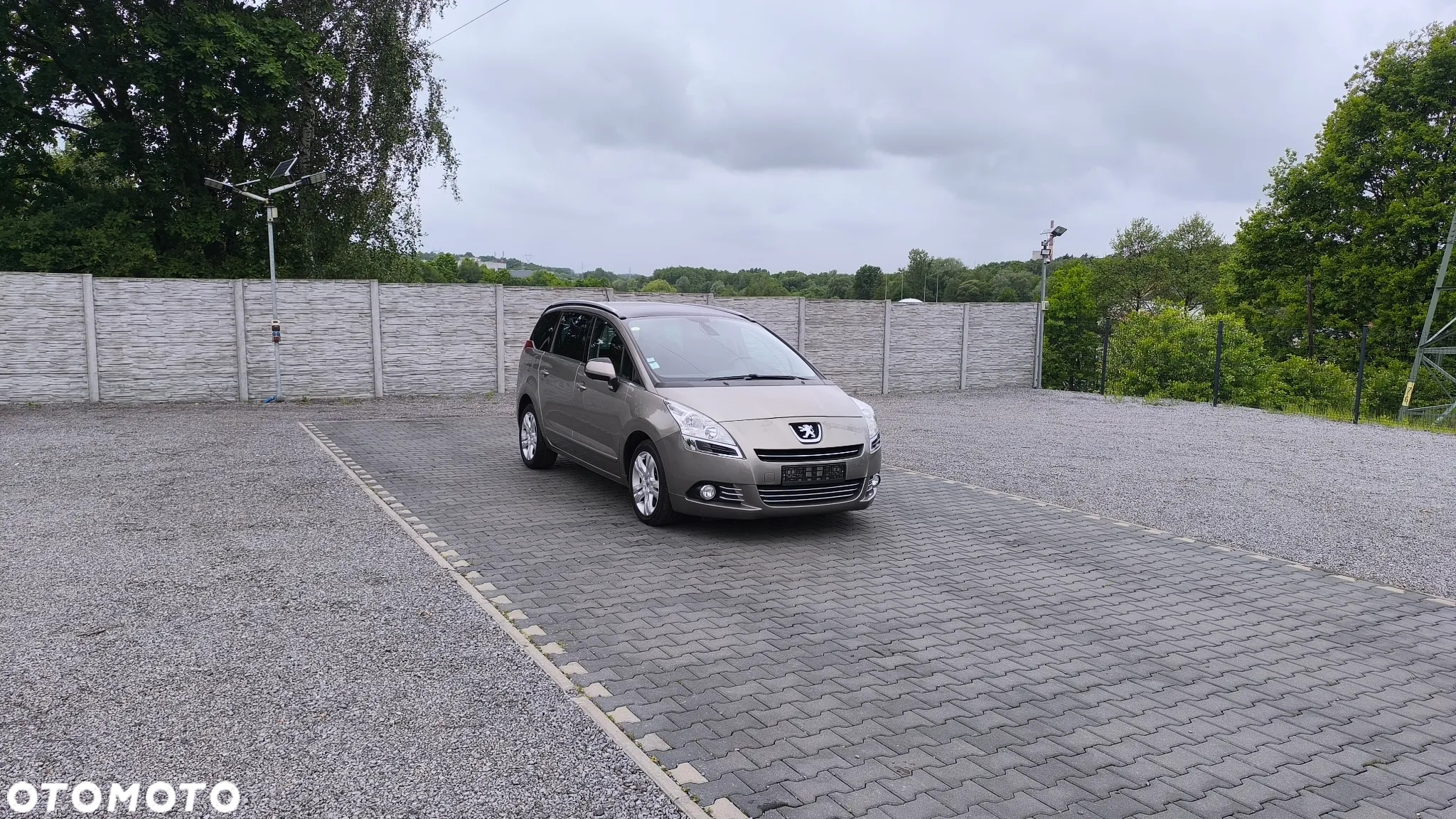 Peugeot 5008 2.0 BlueHDi Allure 7os - 16