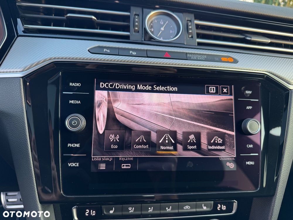 Volkswagen Arteon 2.0 TDI SCR DSG R-Line - 30