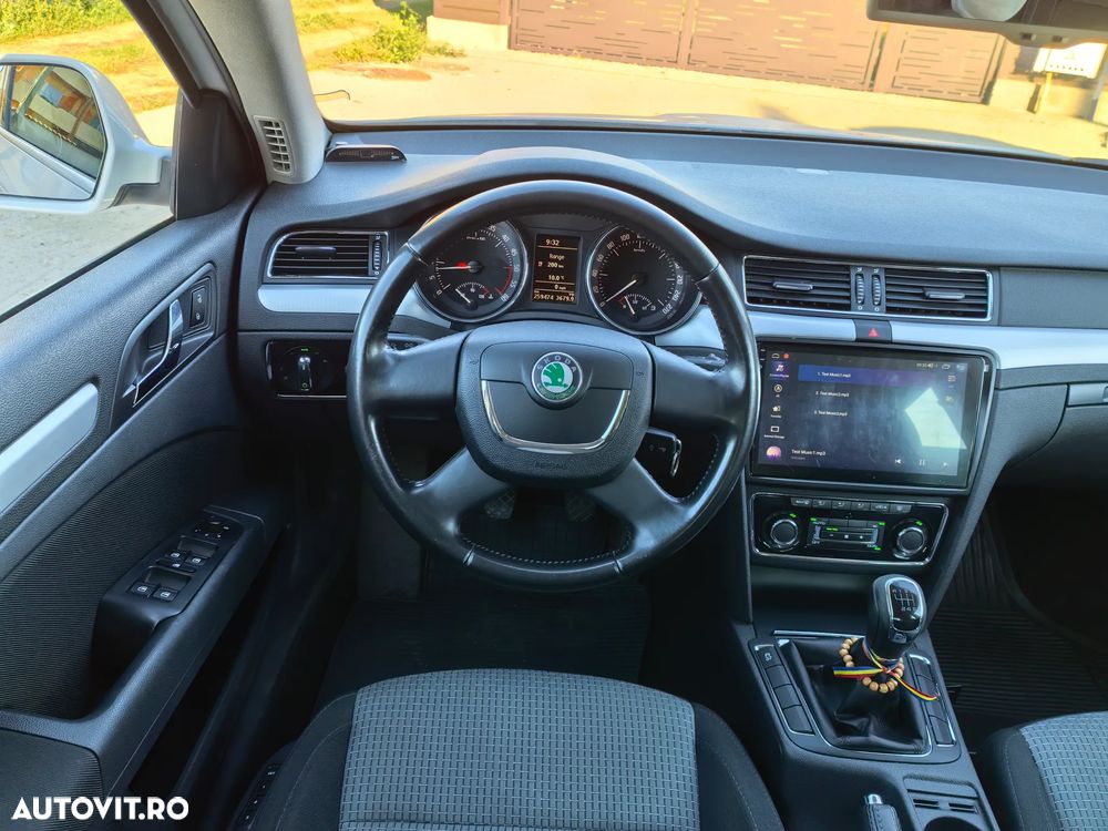 Skoda Superb - 11