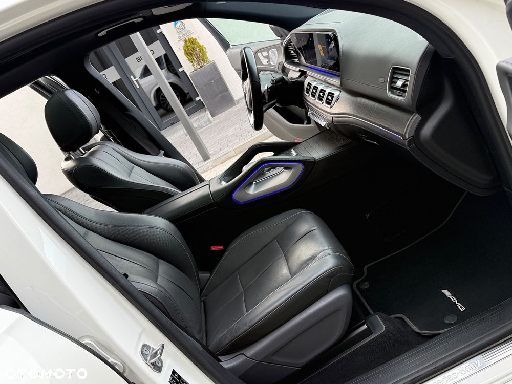 Mercedes-Benz GLS - 20