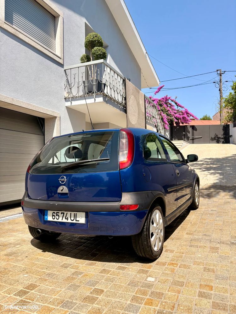 Opel Corsa - 4