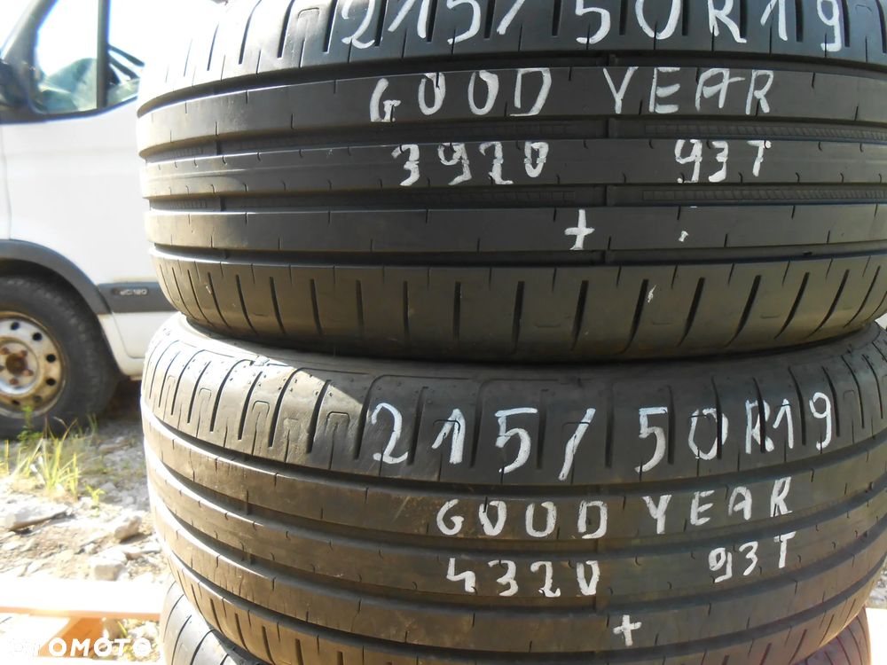 OPONY 215/50R19 GOODYEAR  EFFICIENT GRIP PERFORMANCE SEAL ELETRIC DRIVE  DOT 4320 / 3520 7.2MM - 2